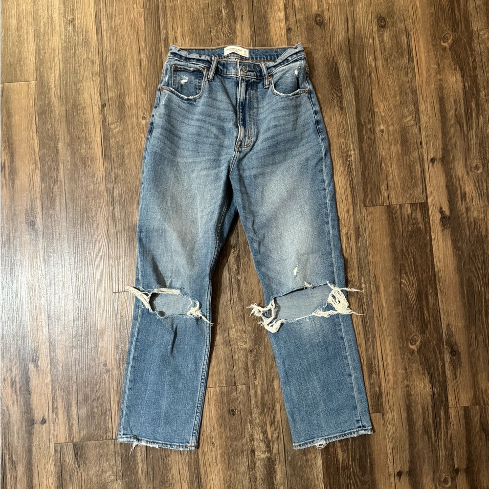 Abercrombie & Fitch The Stella Straight Ultra High Rise Jeans